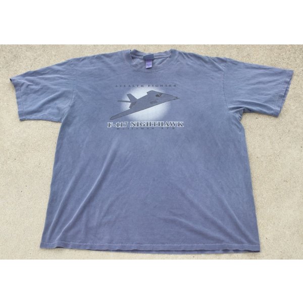 画像1: オールズマン ホローマン空軍基地F-117ナイトホークTシャツX-LARGE
