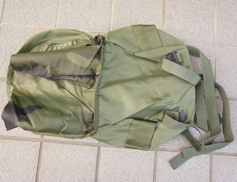 米軍放出ナイロン製フィールドパック新品 - ミリタリーサープラス キャンプ・ビッキー