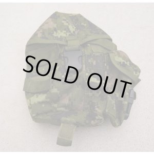 画像: カナダ軍CADPAT迷彩アサルトベスト用キャンティーンポーチ右用