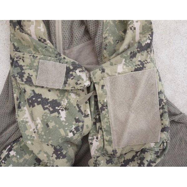 画像4: 米軍NEW BALANCEコンバットシャツAOR2迷彩2X-LARGE (4)