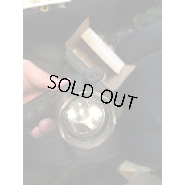 画像8: 米軍放出シュアファイアM900A-IRフラッシュライト新品(廃版品) (8)