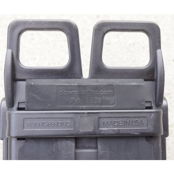 画像3: 米軍放出ITW Gen3 MOLLE用M4用ファストマグ黒 (3)