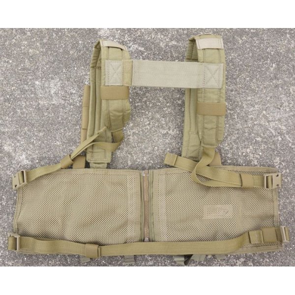 画像2: 米軍イーグルSFLCS V.2マルチパーパスチェストリグ カーキ新品 (2)