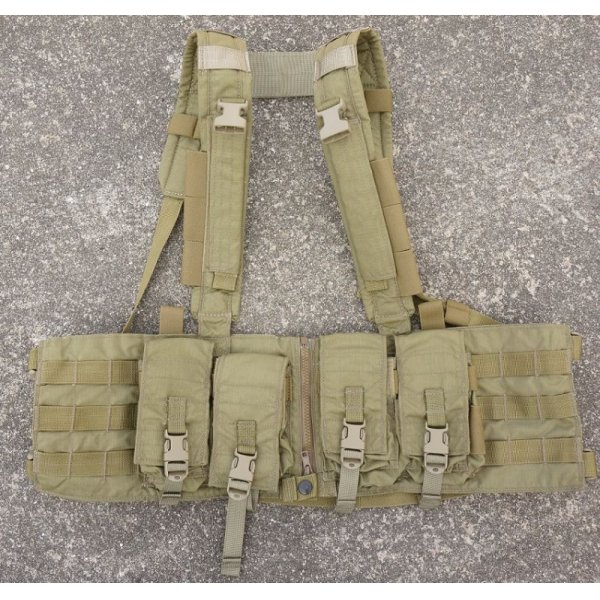 画像1: 米軍イーグルSFLCS V.2マルチパーパスチェストリグ カーキ新品 (1)