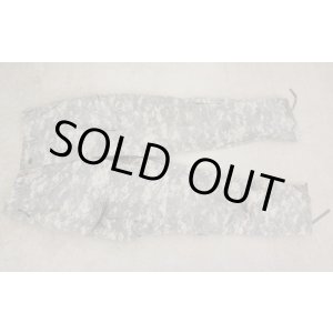 画像: 米軍 米陸軍ACUパンツUCP迷彩