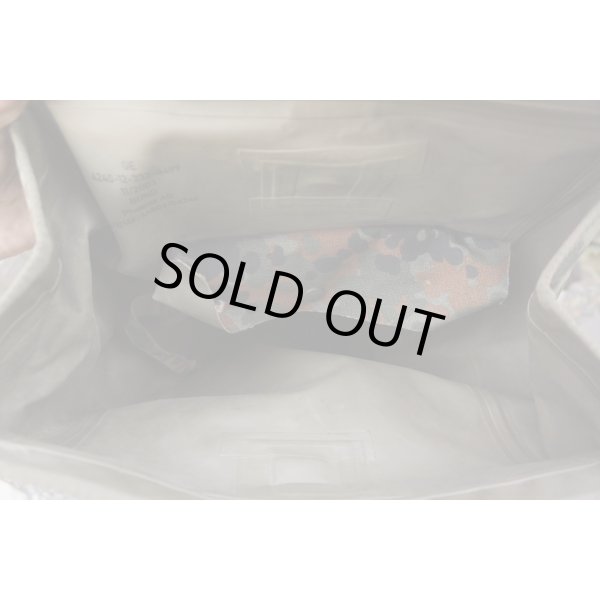 画像4: ドイツ連邦軍(ドイツ軍)フレクター迷彩システム95ガスマスクバッグ (4)