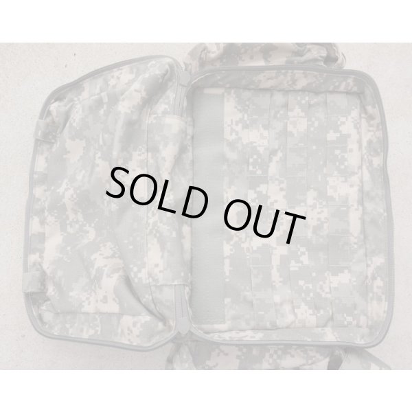 画像5: イーグルLE向けホルスター内臓E&Eバッグ(GOバッグ)UCP迷彩(ACU迷彩)新品 (5)