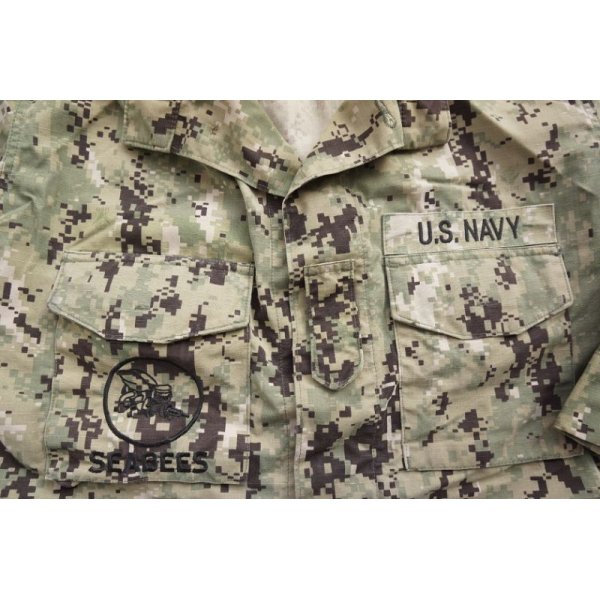 米軍・米海軍SEABEES刺繍入りNWU TYPE3（AOR2）ジャケット 