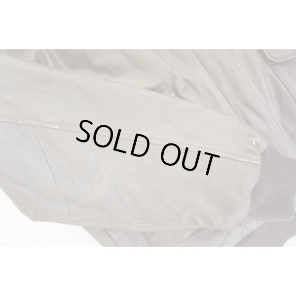 画像6: 米軍放出Excelled製A2フライトジャケットMEDIUM-REGULAR (6)