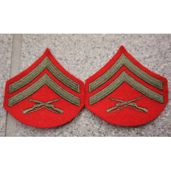 米軍 米海兵隊 兵・下士官用 制服ジャケット用袖用階級章2枚セット各種 ミリタリーサープラス キャンプ・ビッキー
