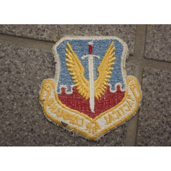 画像2: 米軍 米空軍 戦術航空軍団フルカラー部隊章カットエッジタイプ新品 (2)