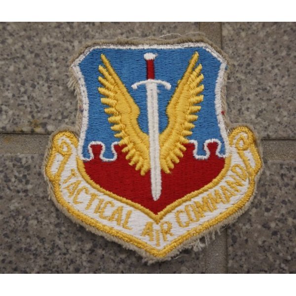 画像1: 米軍 米空軍 戦術航空軍団フルカラー部隊章カットエッジタイプ新品 (1)