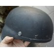 画像5: 英軍放出MSA製MICH-2000ヘルメット黒MEDIUM IDパッチ・DBT製コヨーテタンカバー付き (5)