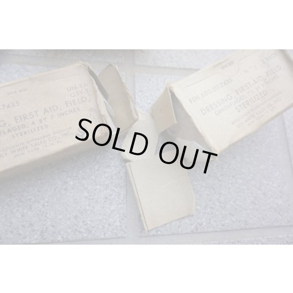 画像9: 米軍 第二次世界大戦型 航空機用ファーストエイドキット カーキ (9)