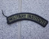 画像: アメリカ軍事大学(MILITARY INSTITUTE)スクロールパッチ新品