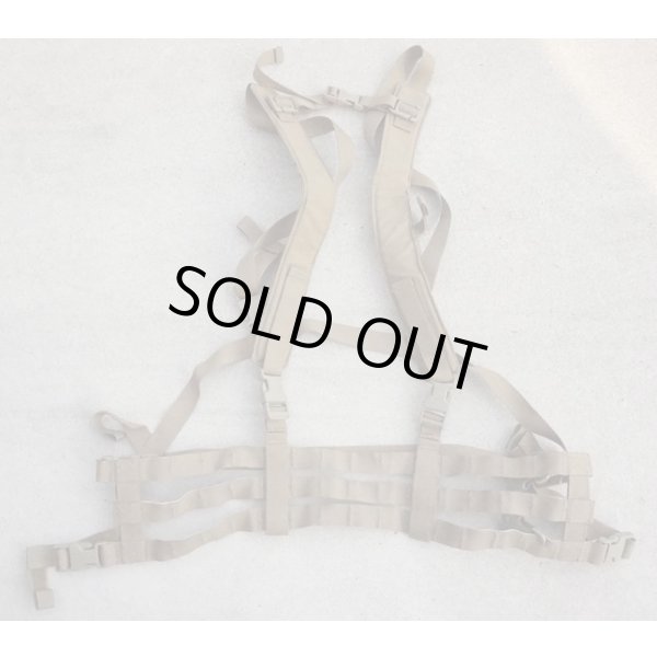 画像3: 米軍放出HIGH GROUND GEAR製チェストリグ コヨーテ・マルチカム迷彩リバーシブル新品 (3)