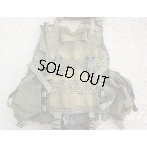 画像3: 米軍放出ブラックホークDOAVアサルトベスト中期型OD黒ファスロット バックパック付き (3)