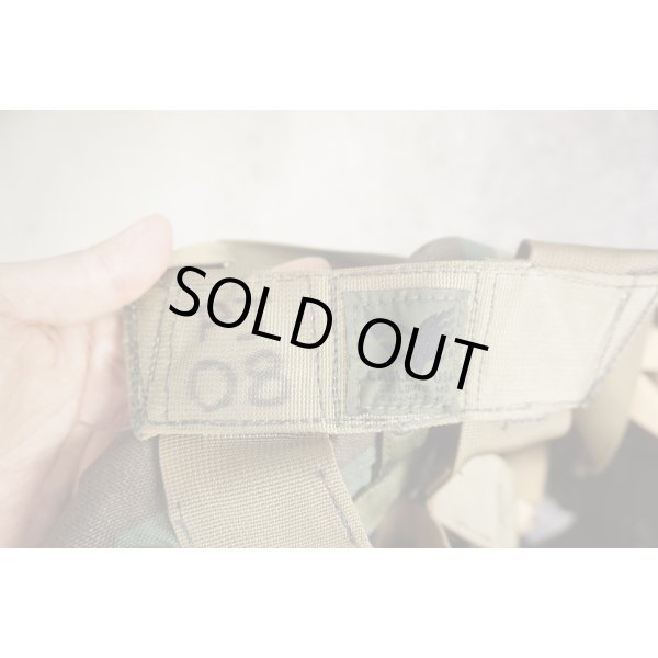 画像6: 米軍放出イーグル エアレスキューベスト ウッドランド迷彩バックパック・医療品付き (6)