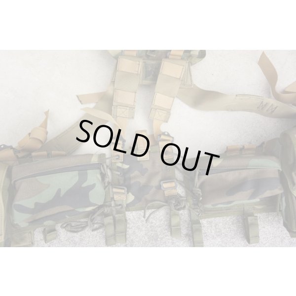 画像4: 米軍放出イーグル エアレスキューベスト ウッドランド迷彩バックパック・医療品付き (4)