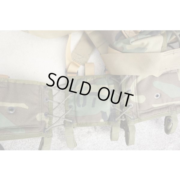 画像5: 米軍放出イーグル エアレスキューベスト ウッドランド迷彩バックパック・医療品付き (5)