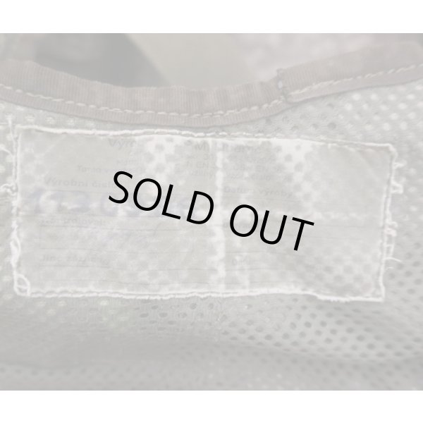 画像3: チェコ軍MNS-2000アサルトベストVz.95リーフ迷彩 (3)