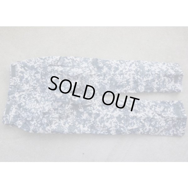 画像3: シンガポール軍 海軍デジタル迷彩 上下セット新品 (3)