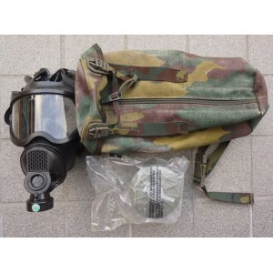 画像: ベルギー軍BEM 4 GPガスマスクMEDIUMガスマスクバッグ付き