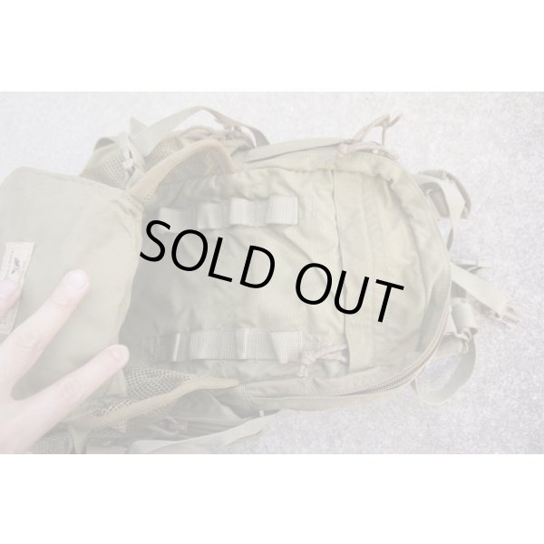 画像4: 米軍イーグル ビーバーテイルアサルトパック カーキ新品 (4)