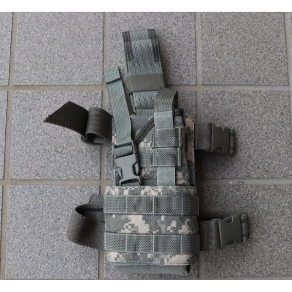 画像1: 米軍イーグルUH-92FユニバーサルホルスターUCP迷彩(ACU迷彩) (1)