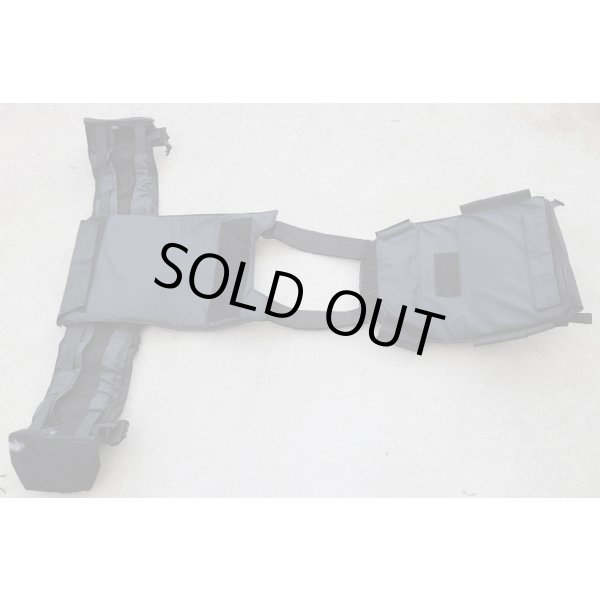 画像4: 米ATF放出LBT-6094B SRTプレートキャリア黒 LBT-2645Gカンガルーポーチ付き (4)