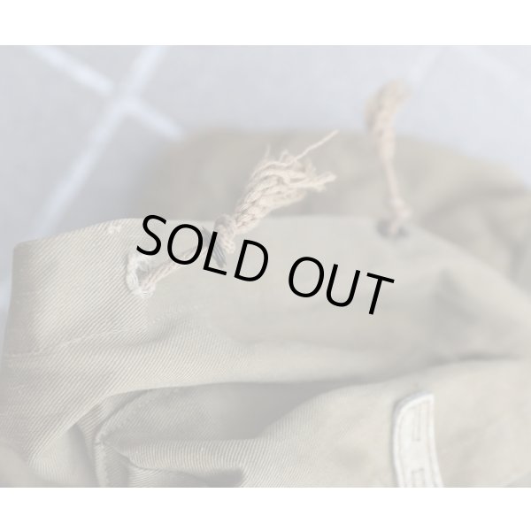 画像9: 第二次世界大戦 米軍M1942マウンテンラックサック中期型カーキ (9)