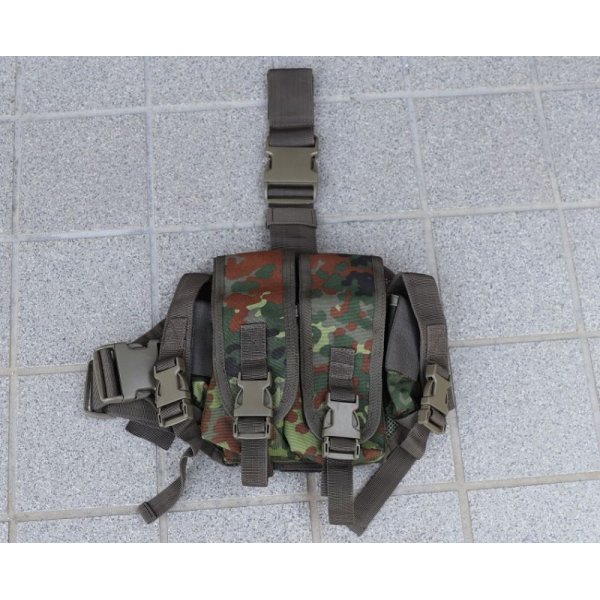 画像1: メーカー不明 レッグマガジンポーチ ドイツ連邦軍(ドイツ軍)フレクター迷彩 新品 (1)