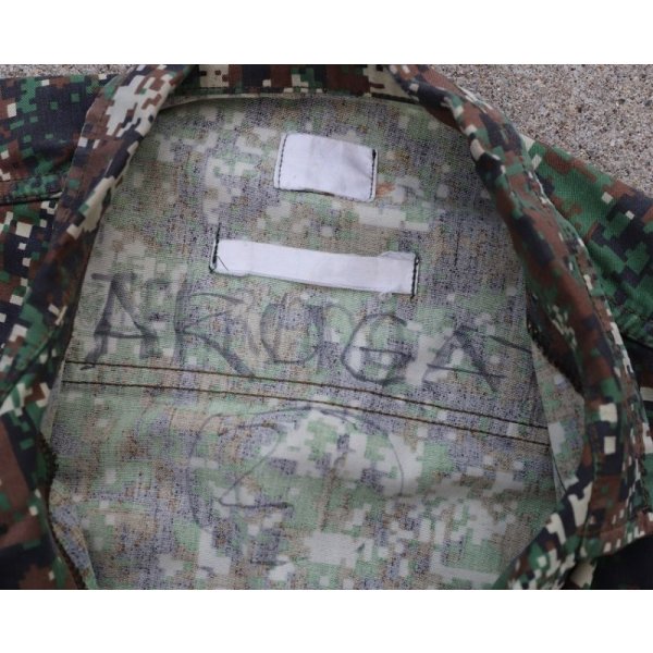画像4: フィリピン軍 海軍海兵隊 戦闘服ジャケットPHILMARPAT迷彩ジャケット徽章付 (4)