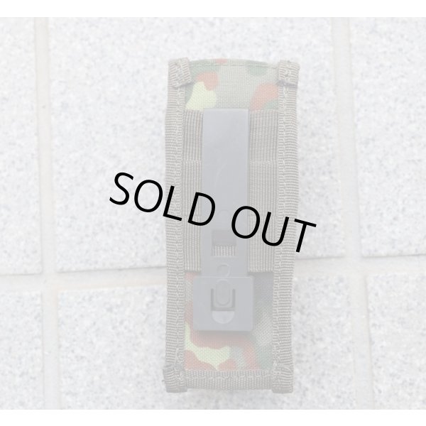 画像2: メーカー不明シングルピストルマガジンポーチ ドイツ連邦軍(ドイツ軍)フレクター迷彩 新品 (2)