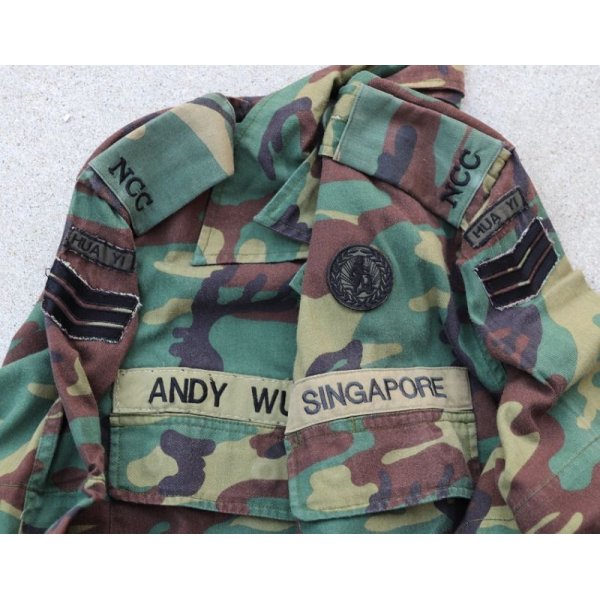 画像4: シンガポール軍リーフ迷彩ジャケットMEDIUM士官候補生フルパッチ品 (4)