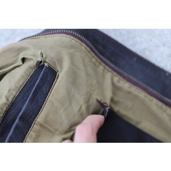 画像10: 米軍放出A2フライトジャケット44R (10)