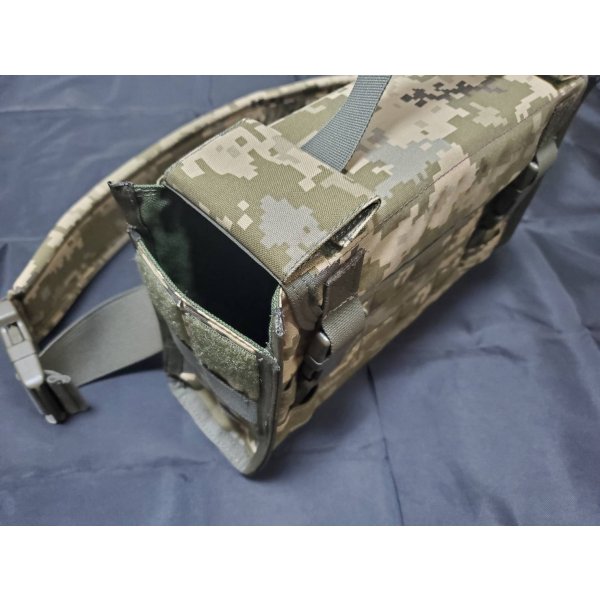 画像4: 受注生産◆ウクライナ軍忍者部隊仕様 当店オリジナル品300連7.62mmベルトリンクポーチ新品 (4)