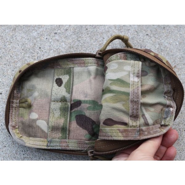 画像3: 米軍ファーストスピアー スモールバーティカルGPポーチMULTICAM迷彩 (3)