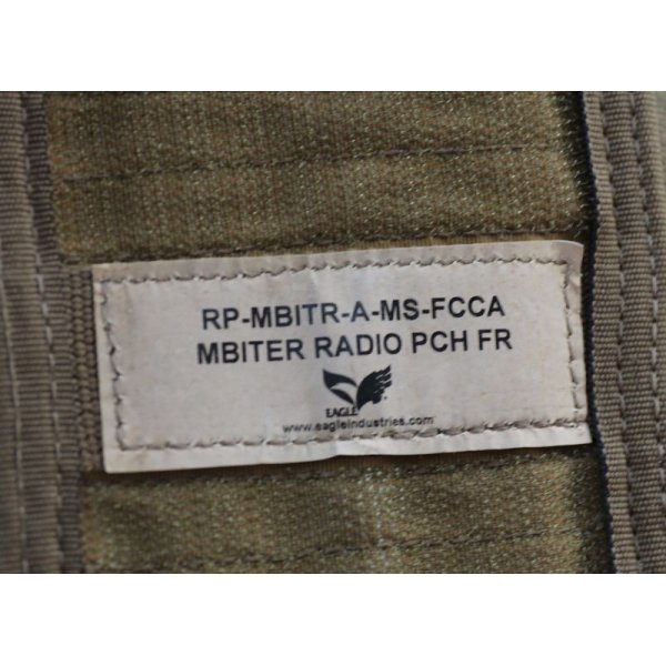 米軍放出品 EAGLE MBITER RADIO PCH FR