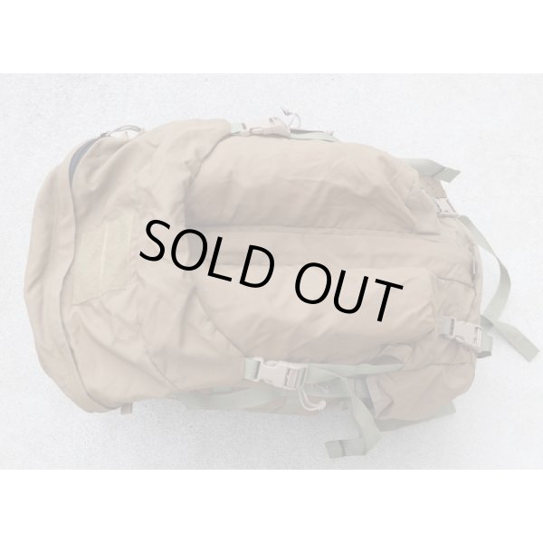 画像2: 米軍ミステリーランチSATLブリッジャーアサルトパック初期型コヨーテMEDIUM (2)