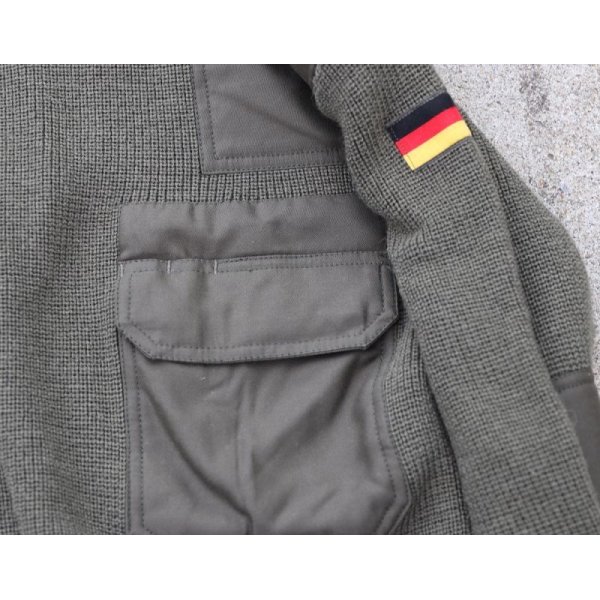 画像3: ドイツ連邦軍(ドイツ軍)セーター サイズ48新品 (3)