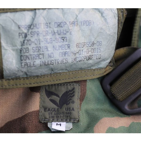 画像7: 米軍イーグル パラシュートドロップバッグ ウッドランド迷彩/グレーMEDIUM新品 (7)