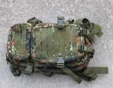 画像: NfDメディカルバックパック ドイツ連邦軍フレクター迷彩(フレック迷彩)新品