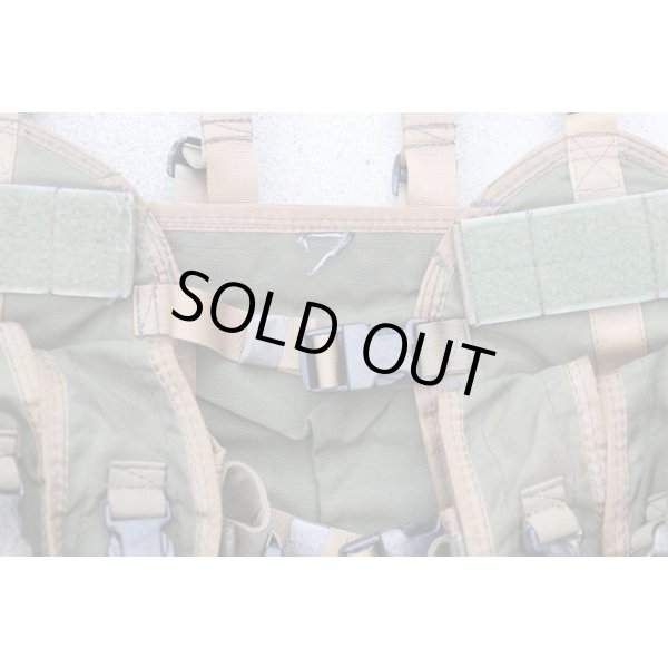 画像5: 米軍放出SOEライトファイターベストOD (5)