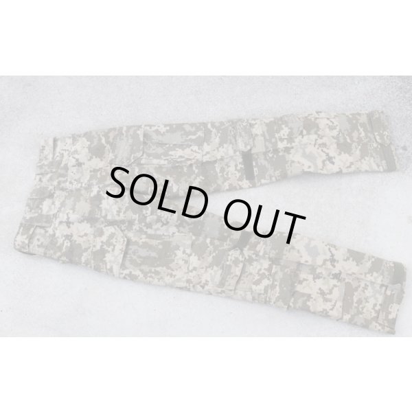 画像6: ウクライナ軍日本人義勇兵放出ウクライナ軍 戦闘服上下セットMM14迷彩42/164 (6)