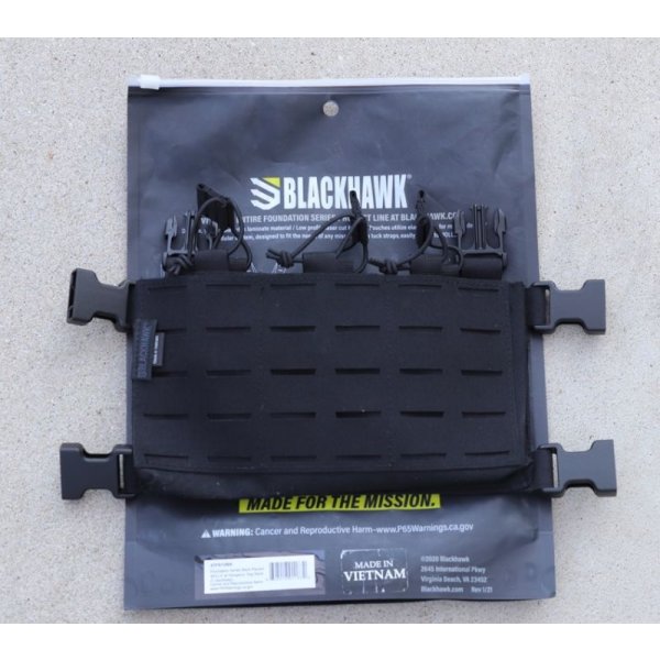 画像3: ブラックホークFoundationシリーズ カンガルーマガジンポーチ付きMOLLEプラカード黒 新品 (3)