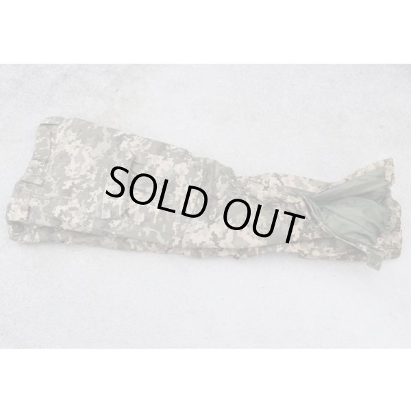 画像8: ウクライナ軍日本人義勇兵放出ウクライナ軍 防寒服上下セットMM14迷彩46-2 (8)