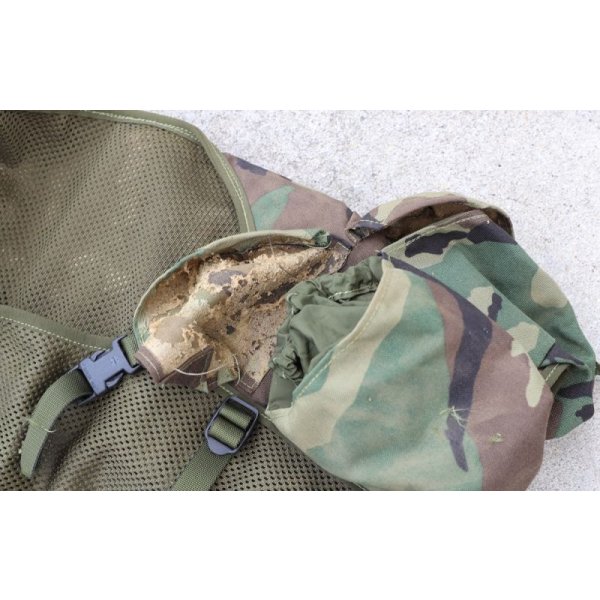 画像8: 英軍放出?ワイバーン アサルトベスト ウッドランド迷彩 (8)