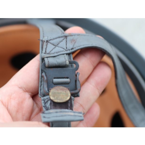 画像6: メーカー不明ドイツ第三帝国(ナチスドイツ)国防軍レプリカ品M38空挺ヘルメット新品 (6)