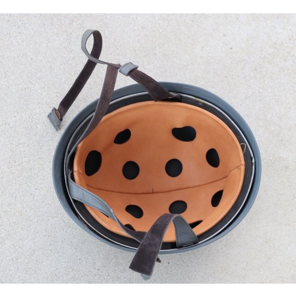 画像5: メーカー不明ドイツ第三帝国(ナチスドイツ)国防軍レプリカ品M38空挺ヘルメット新品 (5)